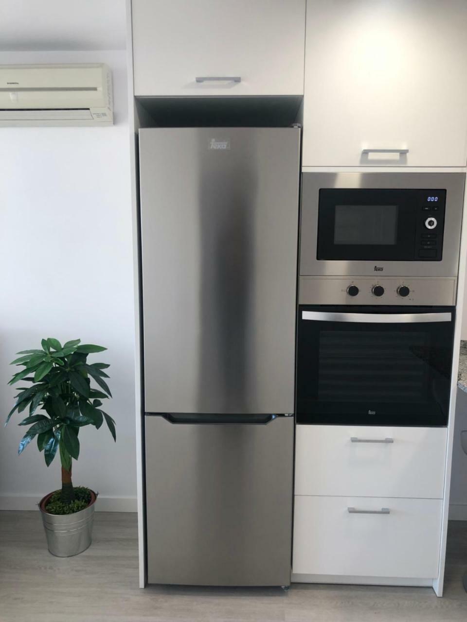 La Moderna Apartament Салоу Екстериор снимка